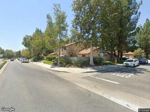 Banyan Pl, Santa Clarita, CA 91390