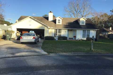 Claire, BRUNSWICK, GA 31525