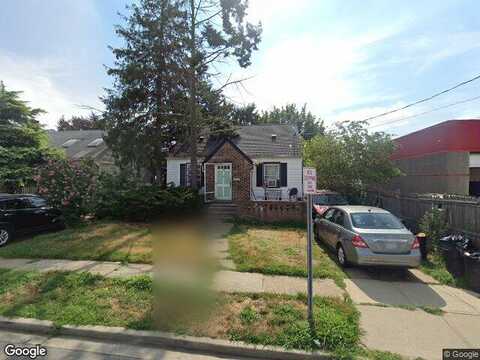 Grand, ELMONT, NY 11003