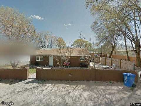 Gordon Ln, Espanola, NM 87533