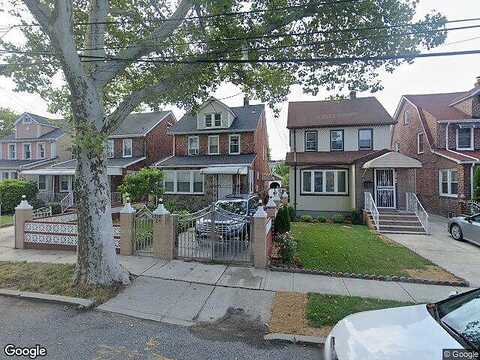 113Th, QUEENS VILLAGE, NY 11429