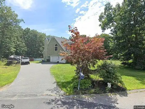 Stonepost, PELHAM, NH 03076