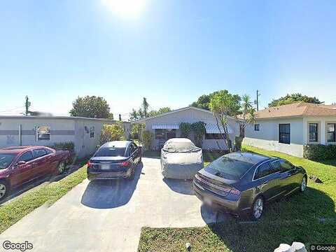 4Th, HALLANDALE BEACH, FL 33009