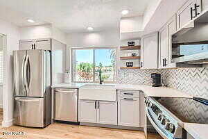 E Via Camello -- 70, Scottsdale, AZ 85258