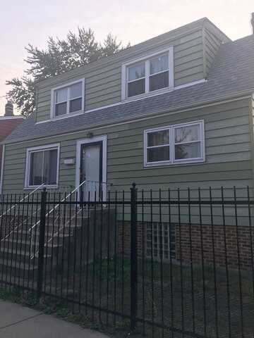 Houston, CHICAGO, IL 60617