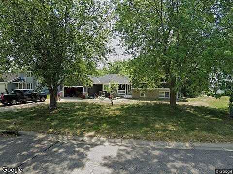 Bluff, CHASKA, MN 55318