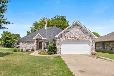 2015 Aspen DR, Tahlequah, OK 74464