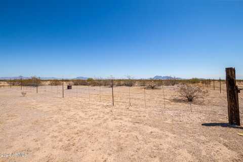 700 S 539th Avenue, Tonopah, AZ 85354