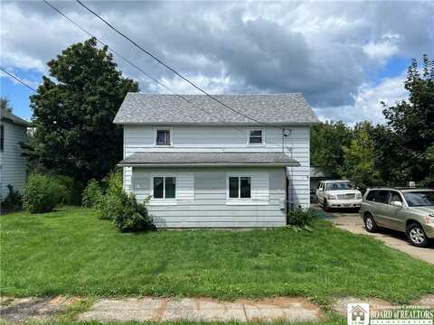 25 Burton Avenue, Ripley, NY 14775