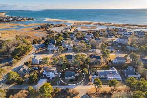 19 Stoughton Lane, Chatham, MA 02633