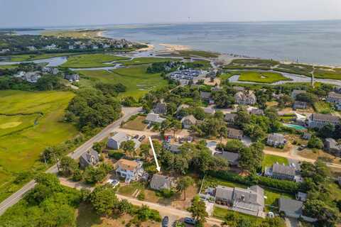 19 Stoughton Lane, Chatham, MA 02633