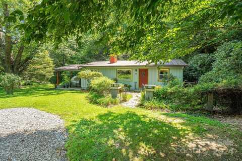 98 Chestnut Hill Road, Black Mountain, NC 28711