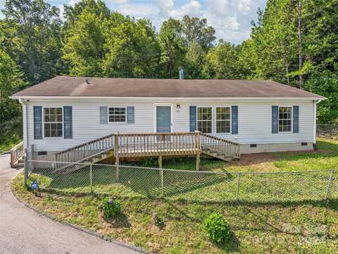 33 Goose Creek Road, Swannanoa, NC 28778