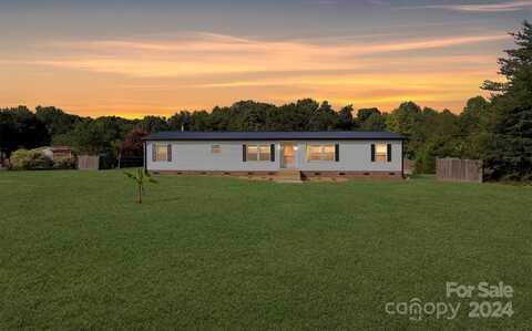 5782 Dachshund Street, Iron Station, NC 28080