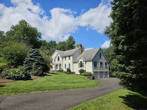 16 Gate Post Lane, Woodbury, CT 06798