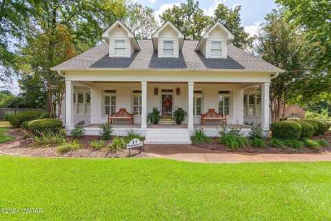 14 Woodmanor Place, Jackson, TN 38305