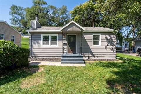 2404 SE 6th Street, Des Moines, IA 50315