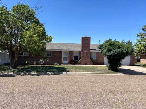 806 9th Street, Bovina, TX 79009