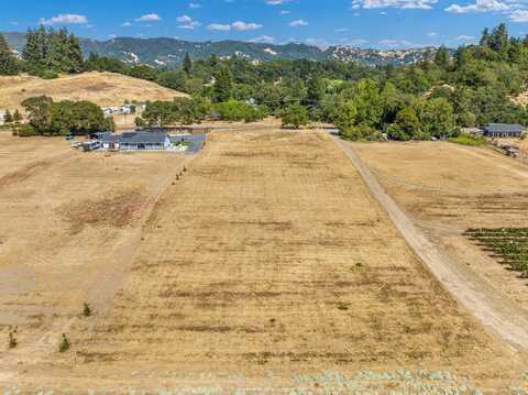 7830 East Road, Redwood Valley, CA 95470