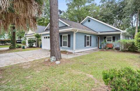 15 Carolina Village Circle, Beaufort, SC 29906