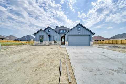 2811 Bombay, Bryan, TX 77808