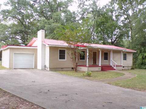 202 PORTER CIRCLE, SYLACAUGA, AL 35150