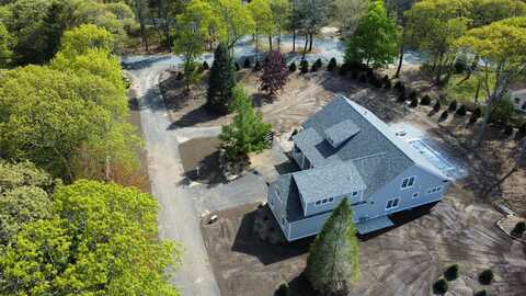 2 Monomoy Lane, Orleans, MA 02653