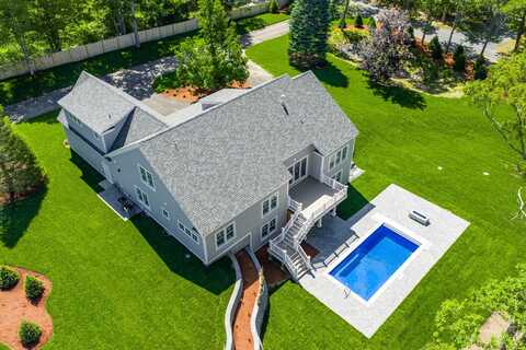 2 Monomoy Lane, Orleans, MA 02653