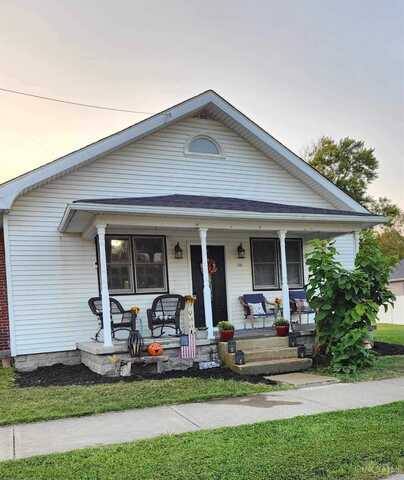 228 Main Street, New Vienna, OH 45159