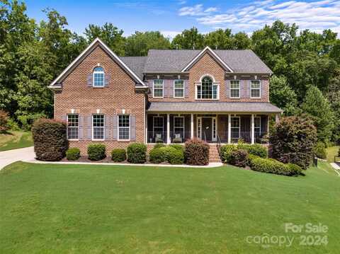 635 Sugarberry Court, Fort Mill, SC 29715