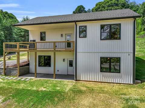 88 Smokey Quartz Lane, Flat Rock, NC 28731