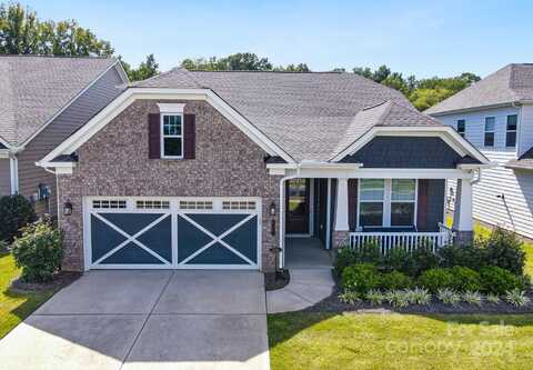 8527 Festival Way, Charlotte, NC 28215