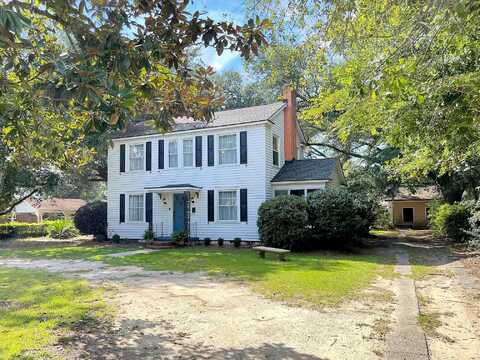 408 Thompson Street, Walterboro, SC 29488