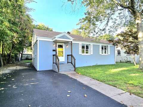 26 Risley Street, East Hartford, CT 06118