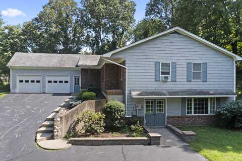 6 Rockwell Road, Bethel, CT 06801