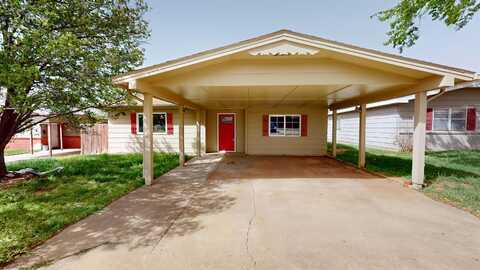 2428 Taylor Ave, Woodward, OK 73801