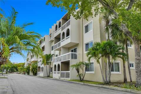 7865 Camino Real, Miami, FL 33143