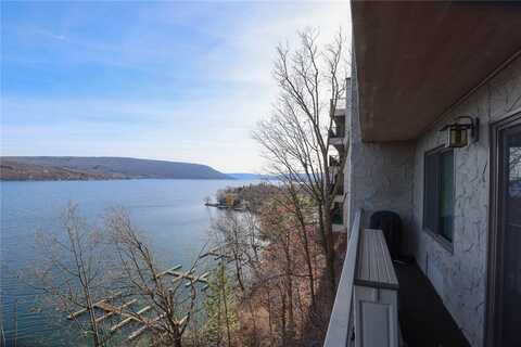 61 Cliffside Drive, South Bristol, NY 14424