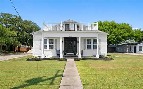 514 W 4th Street, Sinton, TX 78387