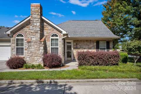 866 Ledgestone Court, Tega Cay, SC 29708