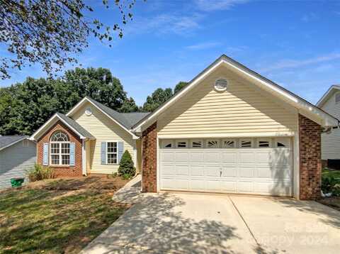 6613 Rain Creek Way, Charlotte, NC 28262