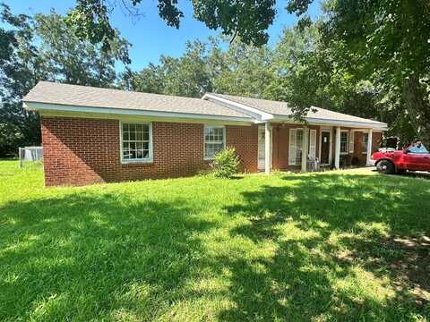 3 Brown Ave, Daleville, AL 36322