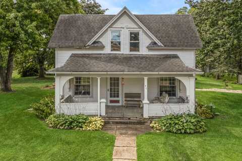 411 W Monroe Street, Pleasantville, IA 50225