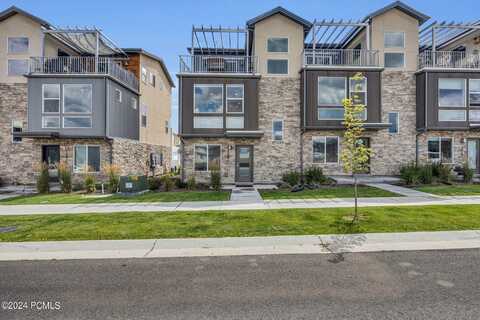 1386 Village Green Trail, Park City, UT 84098