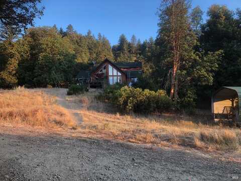 8400 Simmerly Road, Laytonville, CA 95454