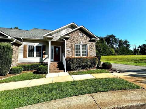 4158 Pickering Drive, Hickory, NC 28602