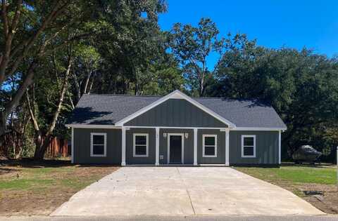 102 Whitesville Road, Moncks Corner, SC 29461