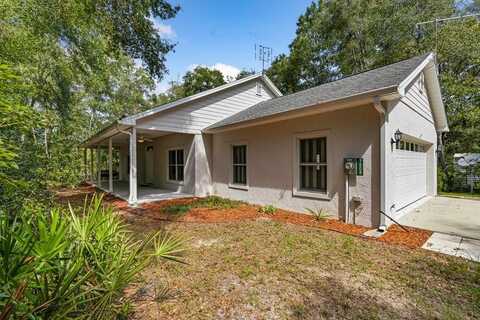 7808 Canal Ave, Fanning Springs, FL 32693