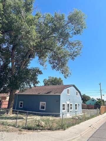 12Th, PUEBLO, CO 81001