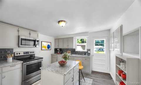 5Th, LONGMONT, CO 80504